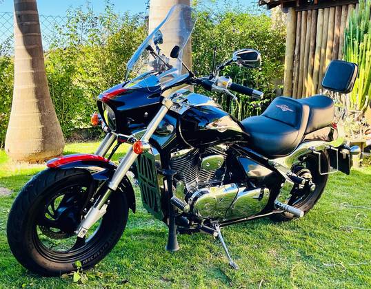 SUZUKI BOULEVARD M800 SUZUKI BOULEVARD M800